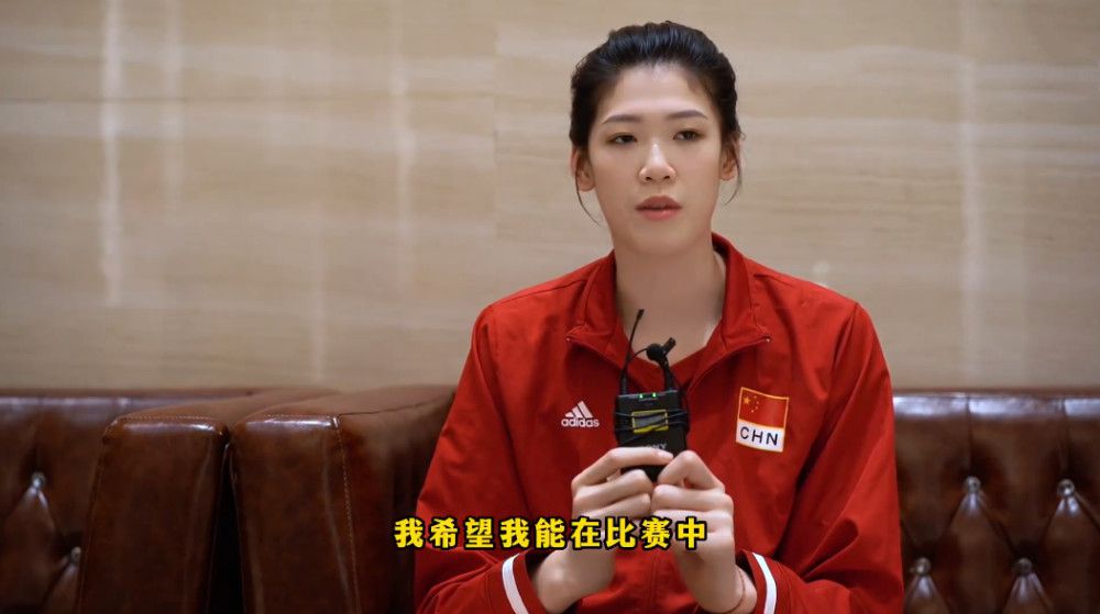 “我从萨拉赫身上学到了很多东西，他是一个真正的职业球员。